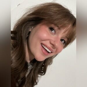 Meet your Posher, Anna grace